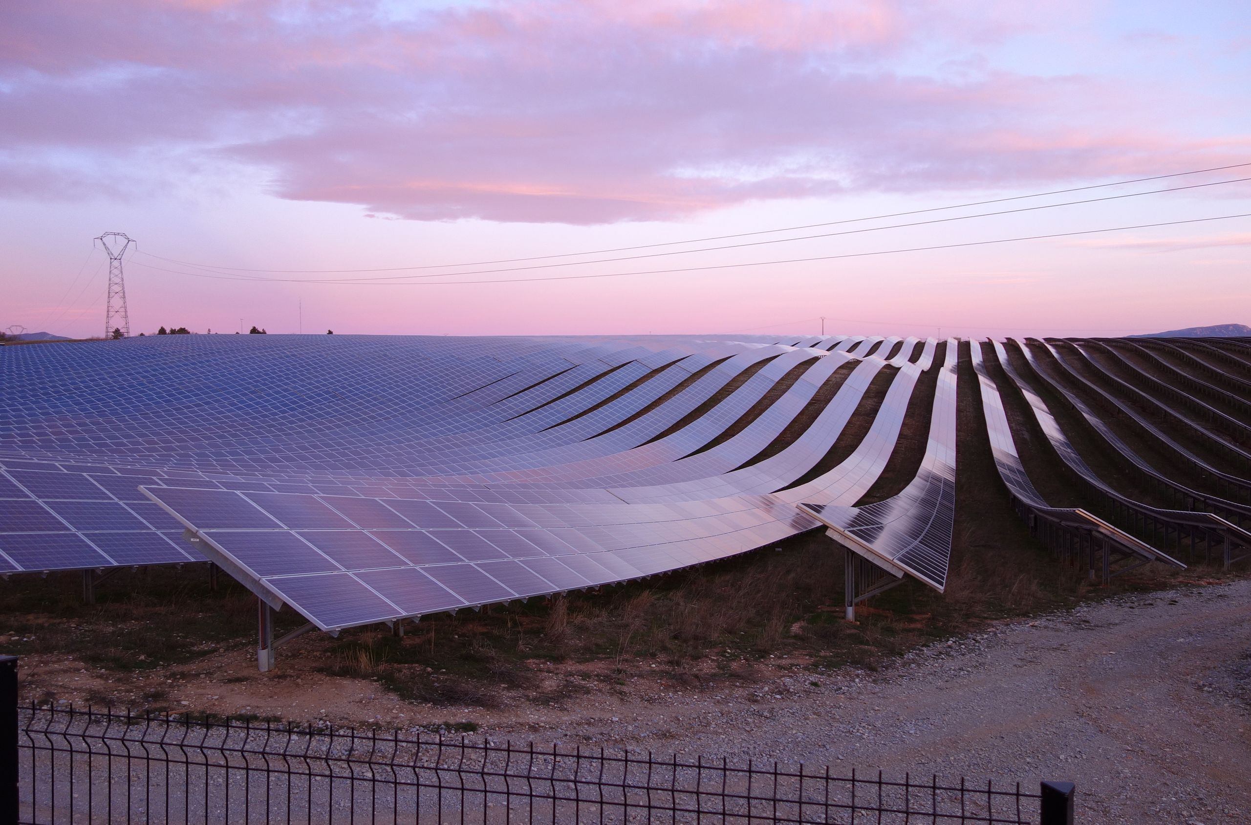 Parc photovoltaique en Alpes de Haute-Provence